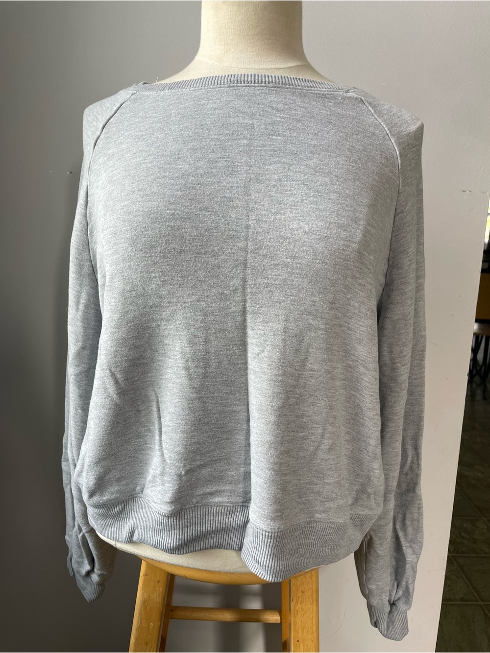Dynamite Light Gray Crewneck Sweater  Size L